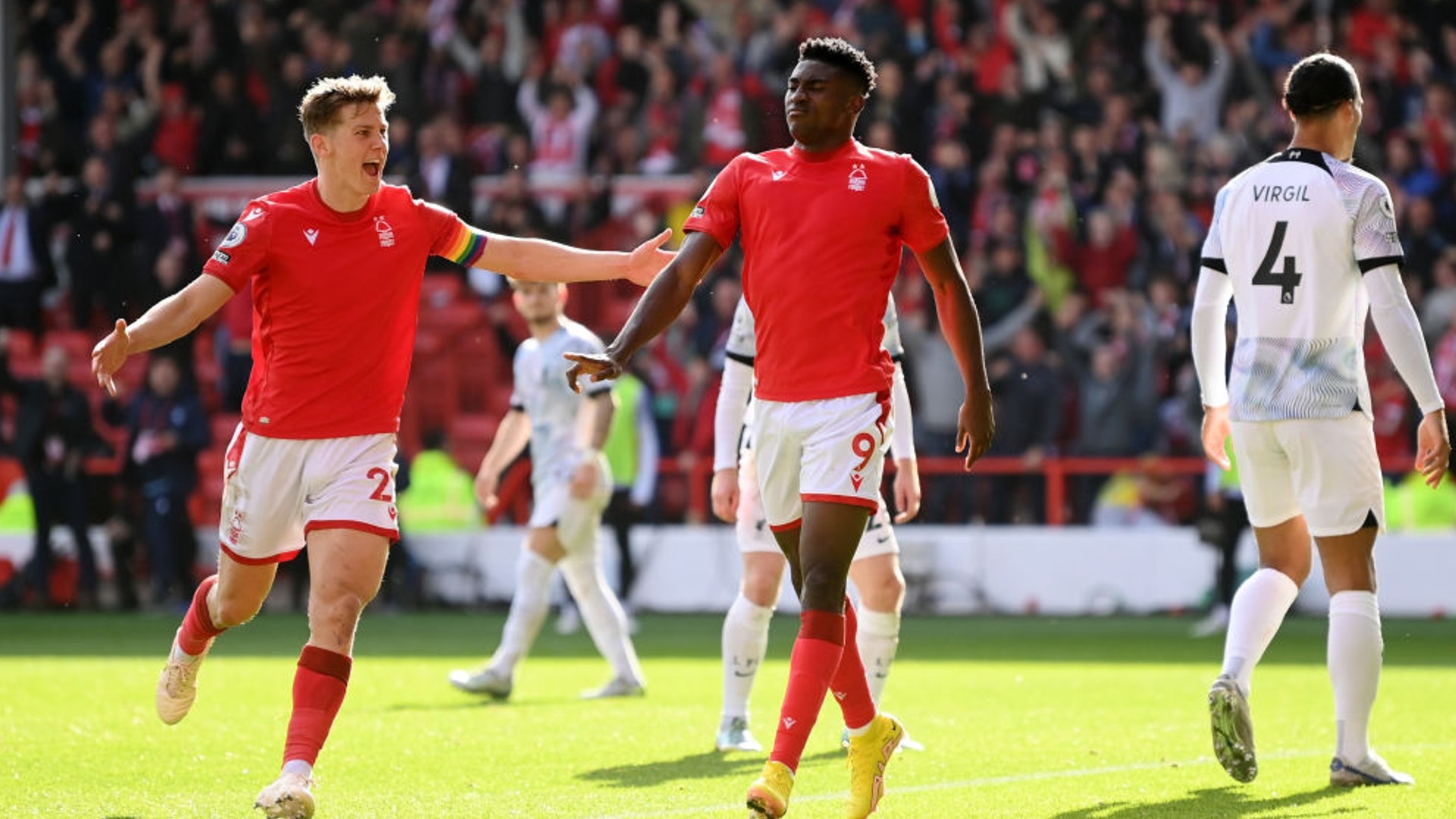 担任印尼国 担任印尼国